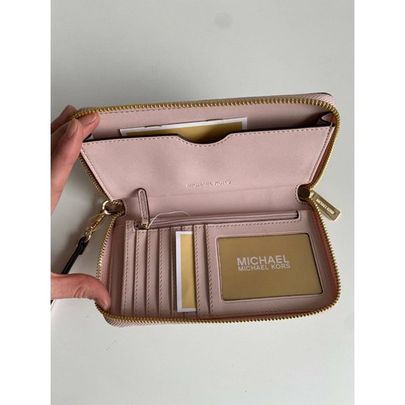 Brand New Michael Kors Jet Set Travel Wallet (PWD BLSH MLT) - Picture 4 of 5